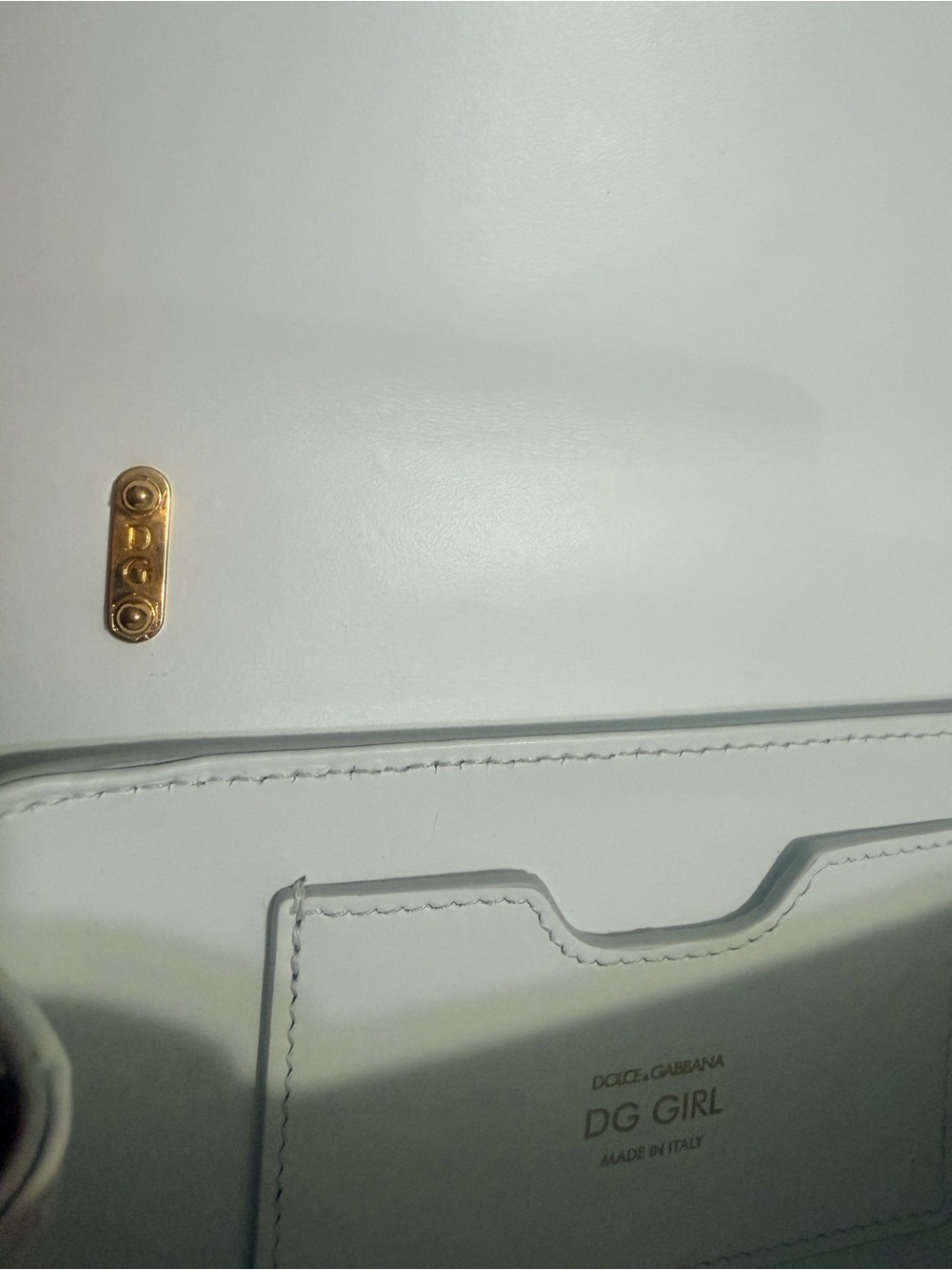 Authentic Dolce & Gabbana DG Logo White Crossbody Bag – Gold Hardware - Picture 9 of 10
